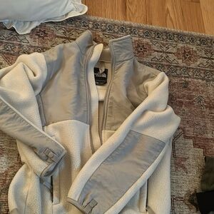North face fleece size medium kids